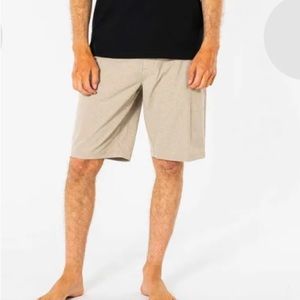 NWOT Rip Curl Boardwalk Surfer’s Walkshorts